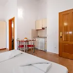 Prkacin 2 Starigrad Paklenica