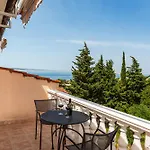 Prkacin 2 Starigrad Paklenica