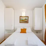 Prkacin 2 Daire Starigrad Paklenica