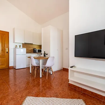 Prkacin 2 Starigrad Paklenica