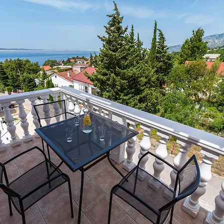 Prkacin 2 Starigrad Paklenica