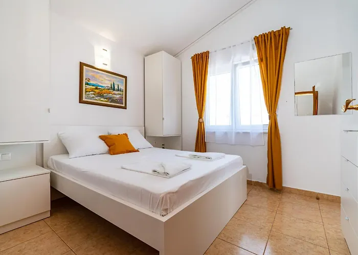 Prkacin 2 Апартаменты