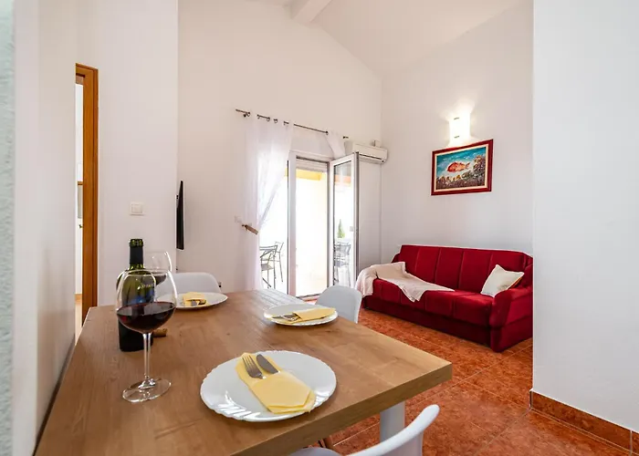 Prkacin 2 Апартаменты *