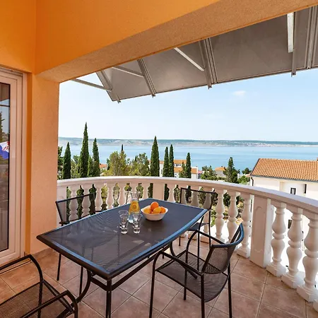 Prkacin 2 Starigrad Paklenica