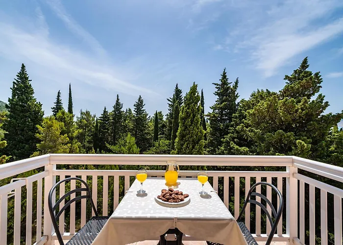 Prkacin 2 Apartman Starigrad Paklenica